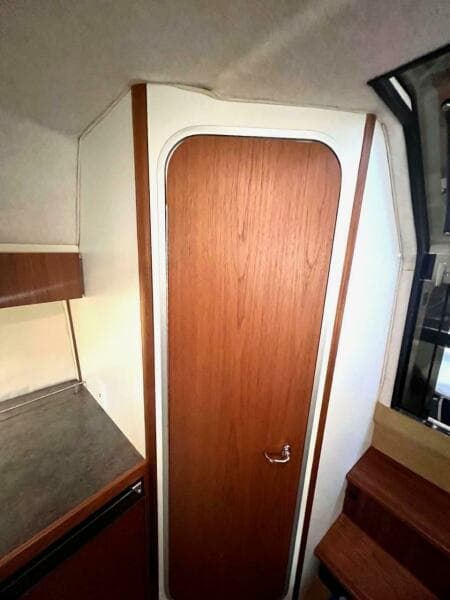 1988 Tiara Sport 310 Sport Cruiser