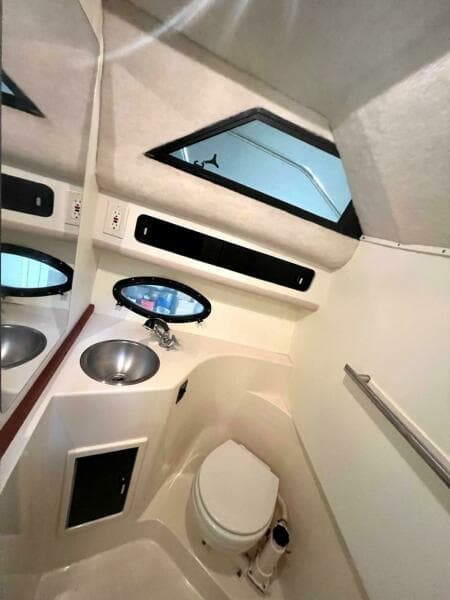 1988 Tiara Sport 310 Sport Cruiser