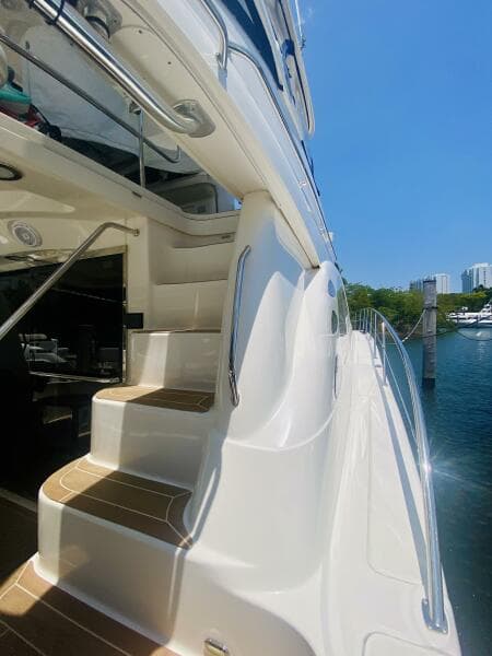 2006 Sea Ray 58 Sedan Bridge