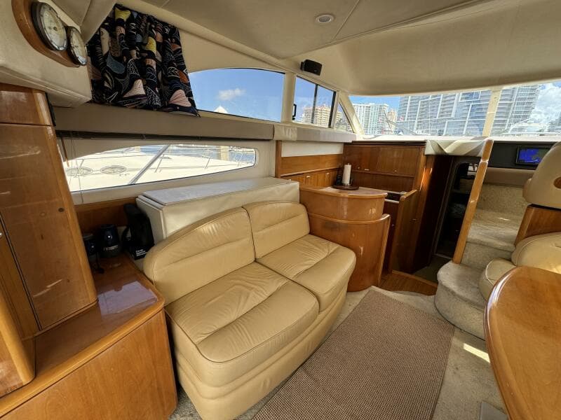 2001 Viking Princess 45 Flybridge