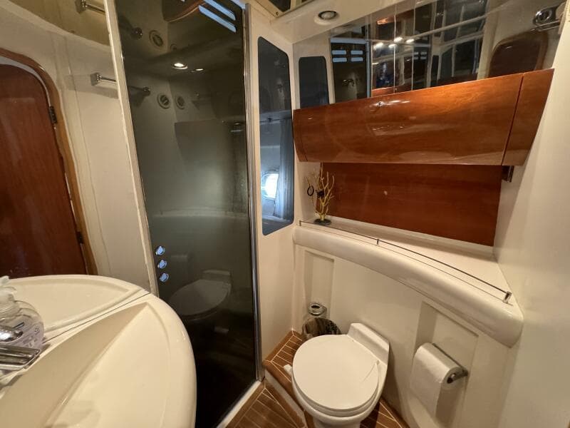 2001 Viking Princess 45 Flybridge