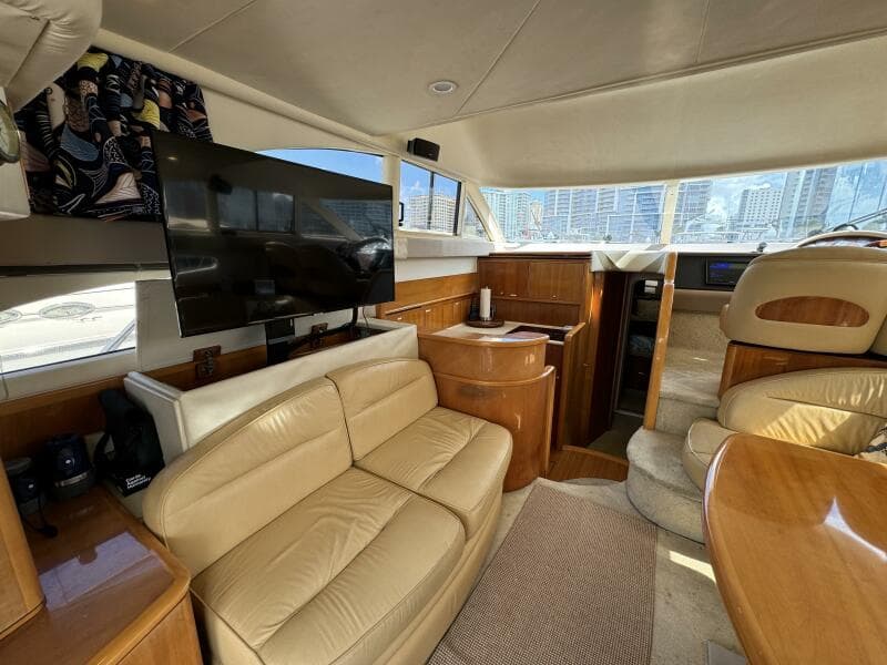 2001 Viking Princess 45 Flybridge