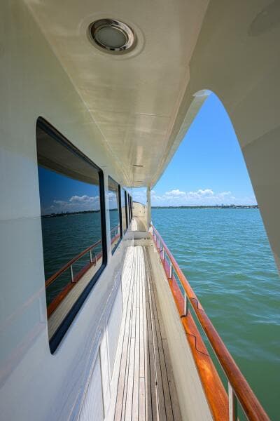 2011 Marlow 97 Explorer