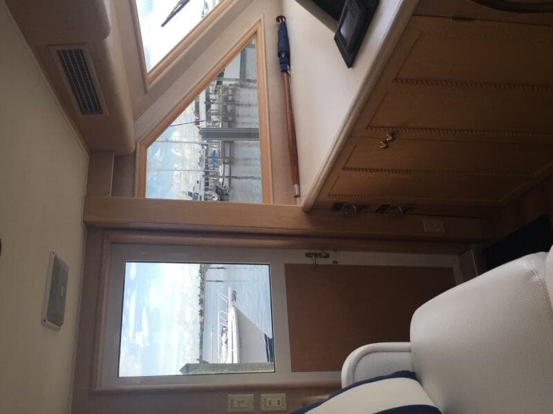 1994 Hatteras 70 Cockpit Motor Yacht