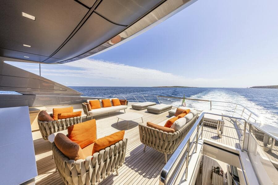 2021 Sanlorenzo Sanlorenzo SL 120 A