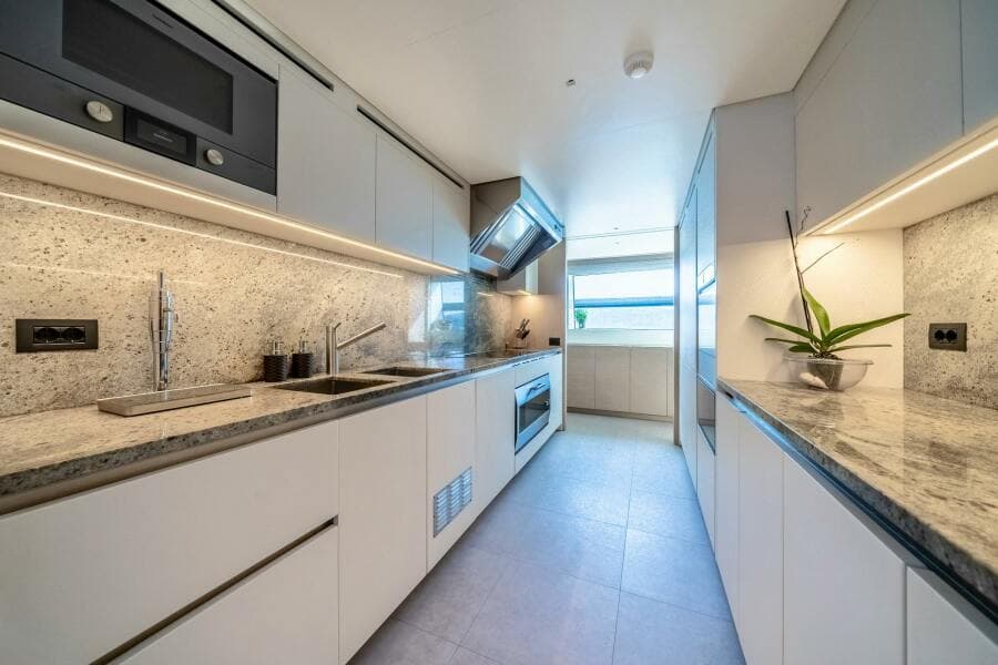 2021 Sanlorenzo Sanlorenzo SL 120 A