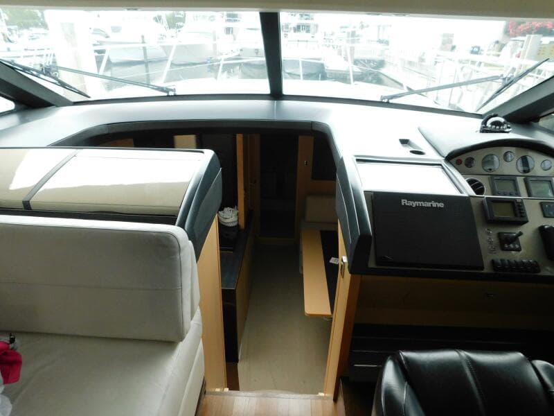 2011 Princess V52