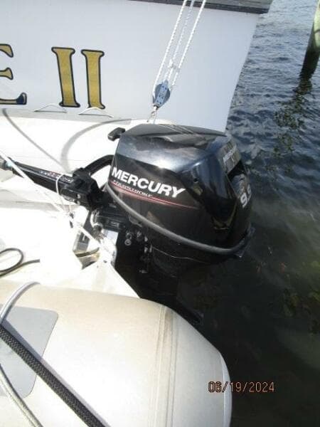 40' Mainship tender outboard