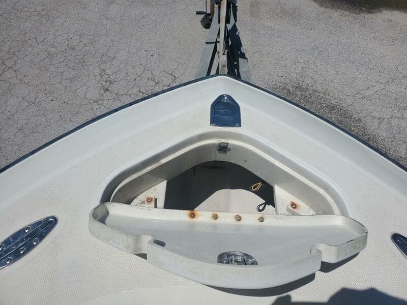2003 Hydra-Sports 2400 Center Console
