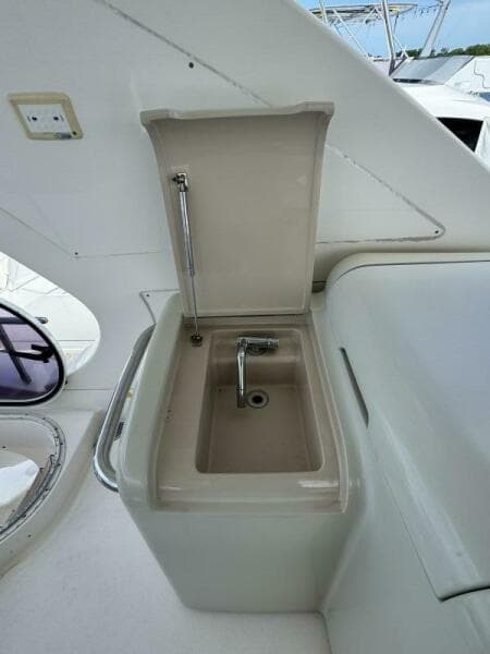2013 Azimut 64 Fly