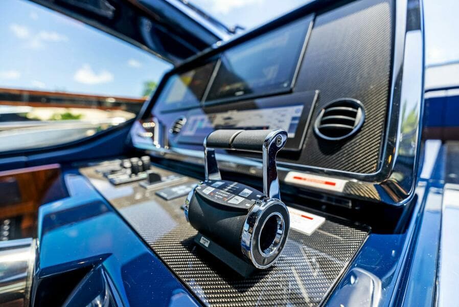 2020 Riva 66 Ribelle