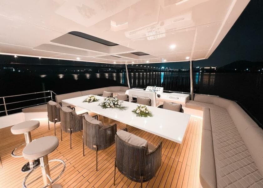 2026 Diamond Yachts EF56 Power Catamaran