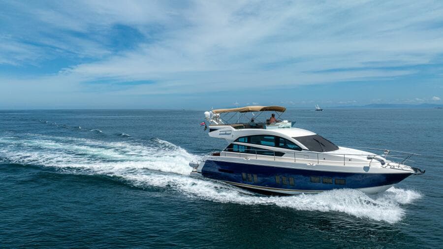 50  Fairline 2014 Cruiser "YOLO"