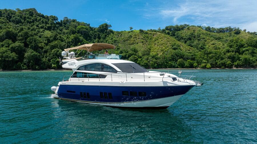 50  Fairline 2014 Cruiser "YOLO" - Profile