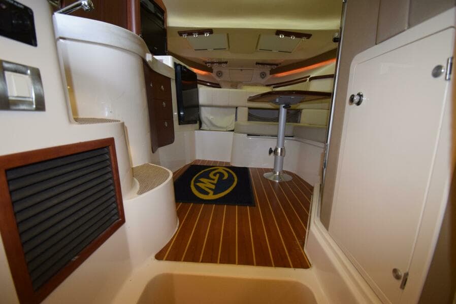 2016 Grady-White Express 330