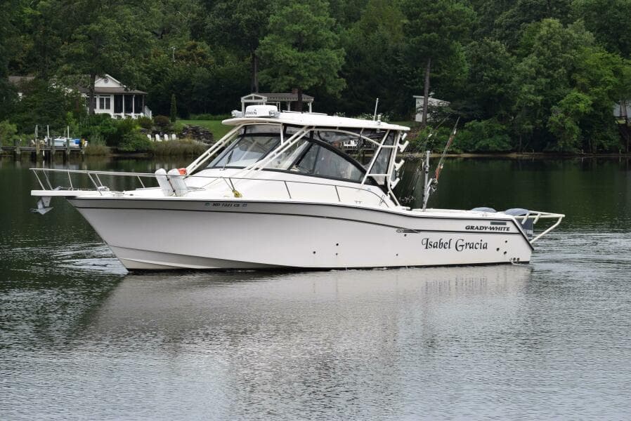 2016 Grady-White Express 330