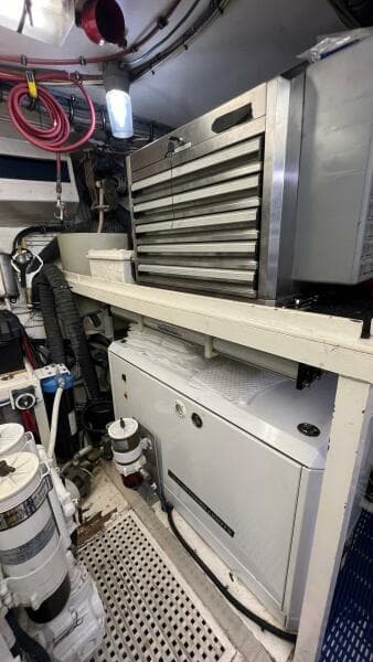 1987 Hatteras Motoryacht