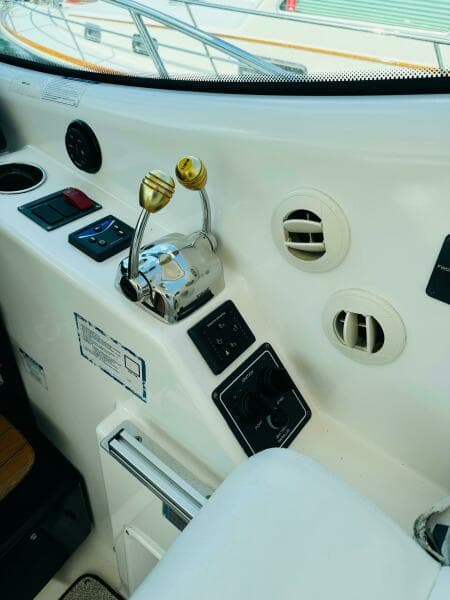 2007 Tiara Yachts 3900 Sovran