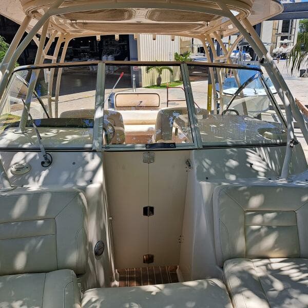 2018 Grady-White Freedom 285