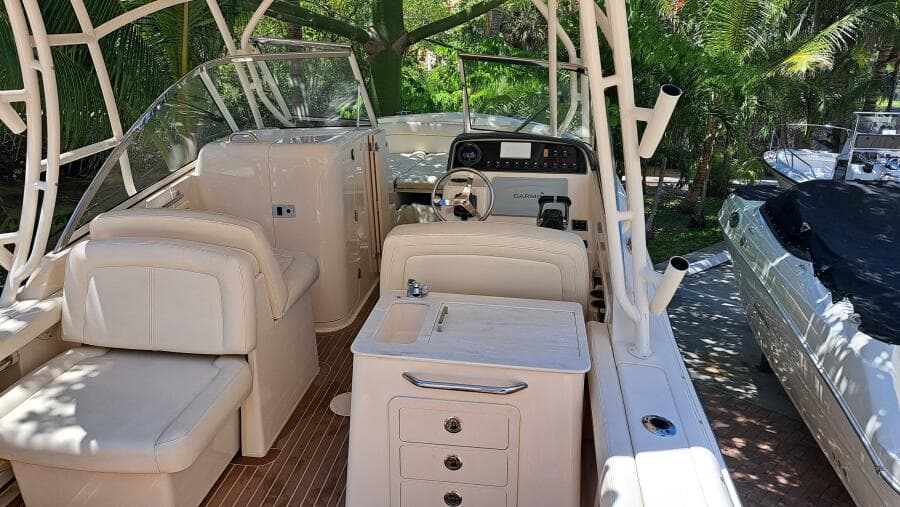 2018 Grady-White Freedom 285