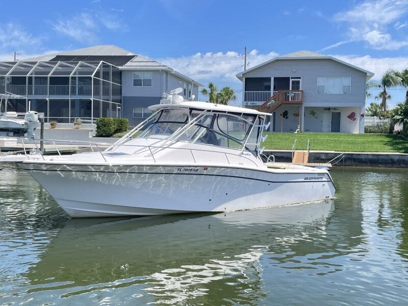 2005 Grady-White 330 Express