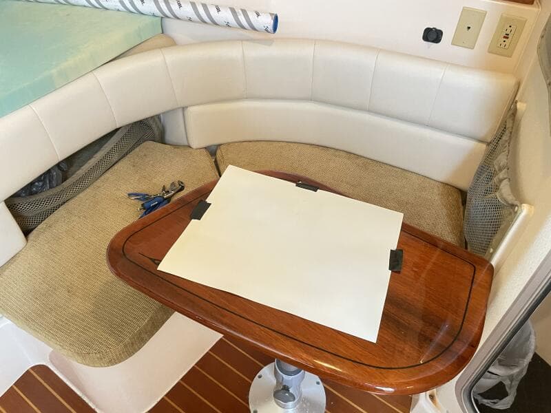 2005 Grady-White 330 Express