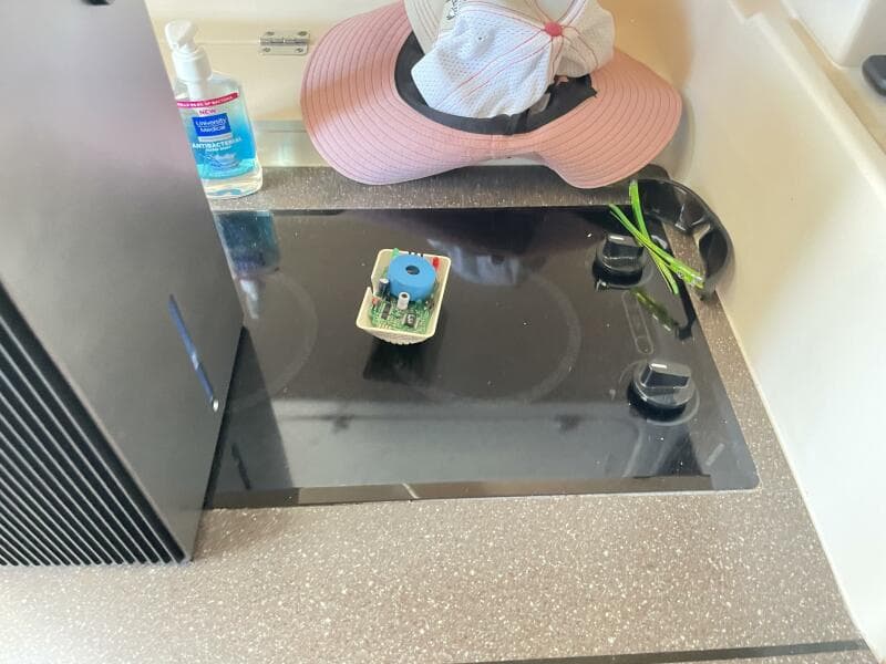 2005 Grady-White 330 Express