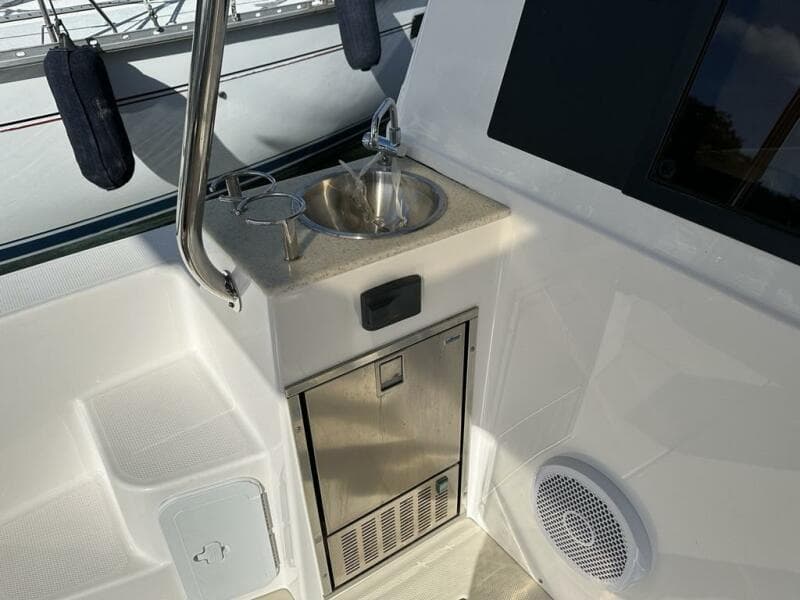 2020 Ranger Tugs R41CB