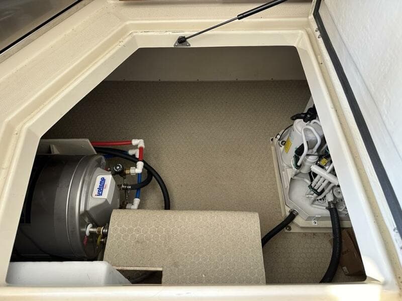 2020 Ranger Tugs R41CB