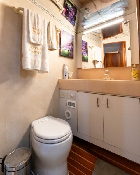 1998 Ocean Yachts 40 Convertible