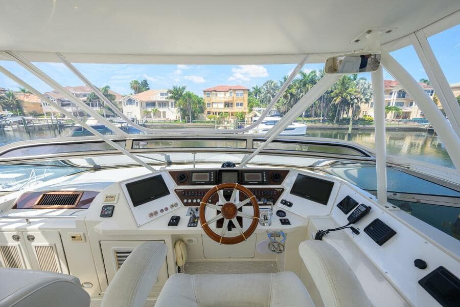 2005 Marquis 65 Motor Yacht