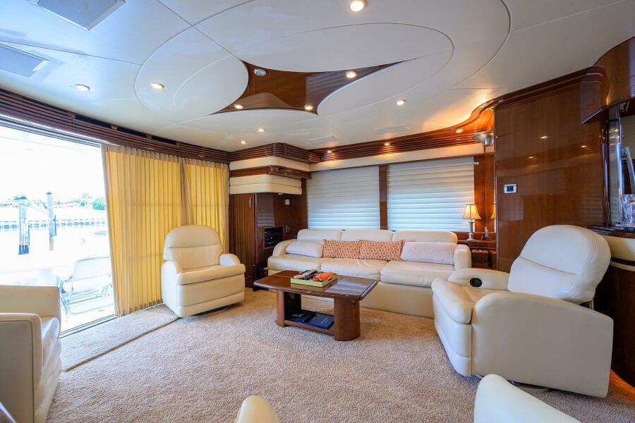 2005 Marquis 65 Motor Yacht