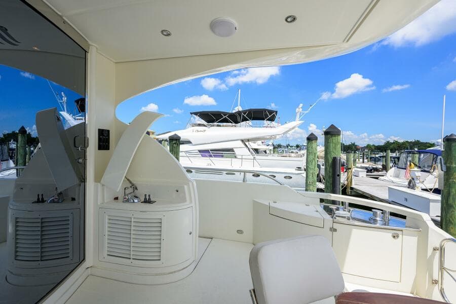 2005 Marquis 65 Motor Yacht