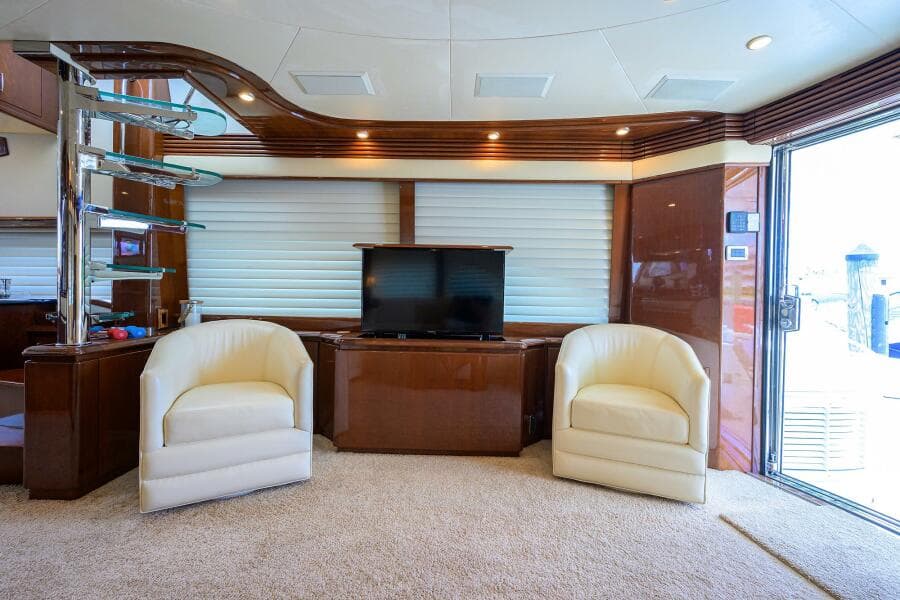 2005 Marquis 65 Motor Yacht