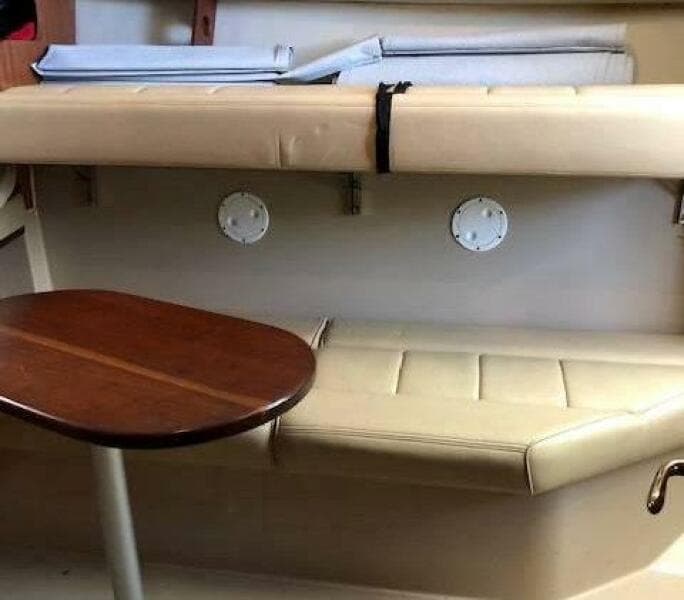 2001 Rampage 30 Express