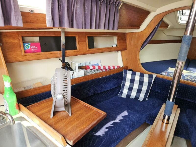 1986 Pearson Auxiliary Sloop