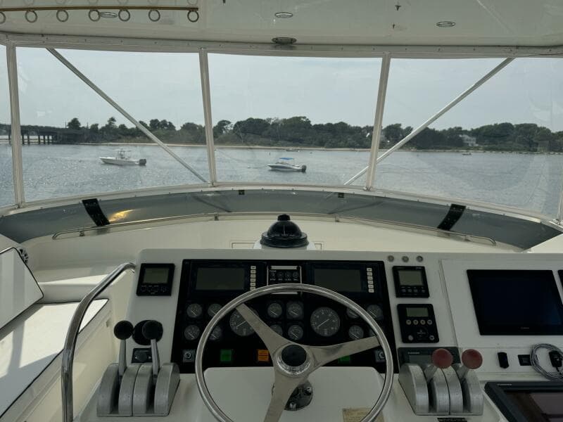 1994 Hatteras 54 Yacht