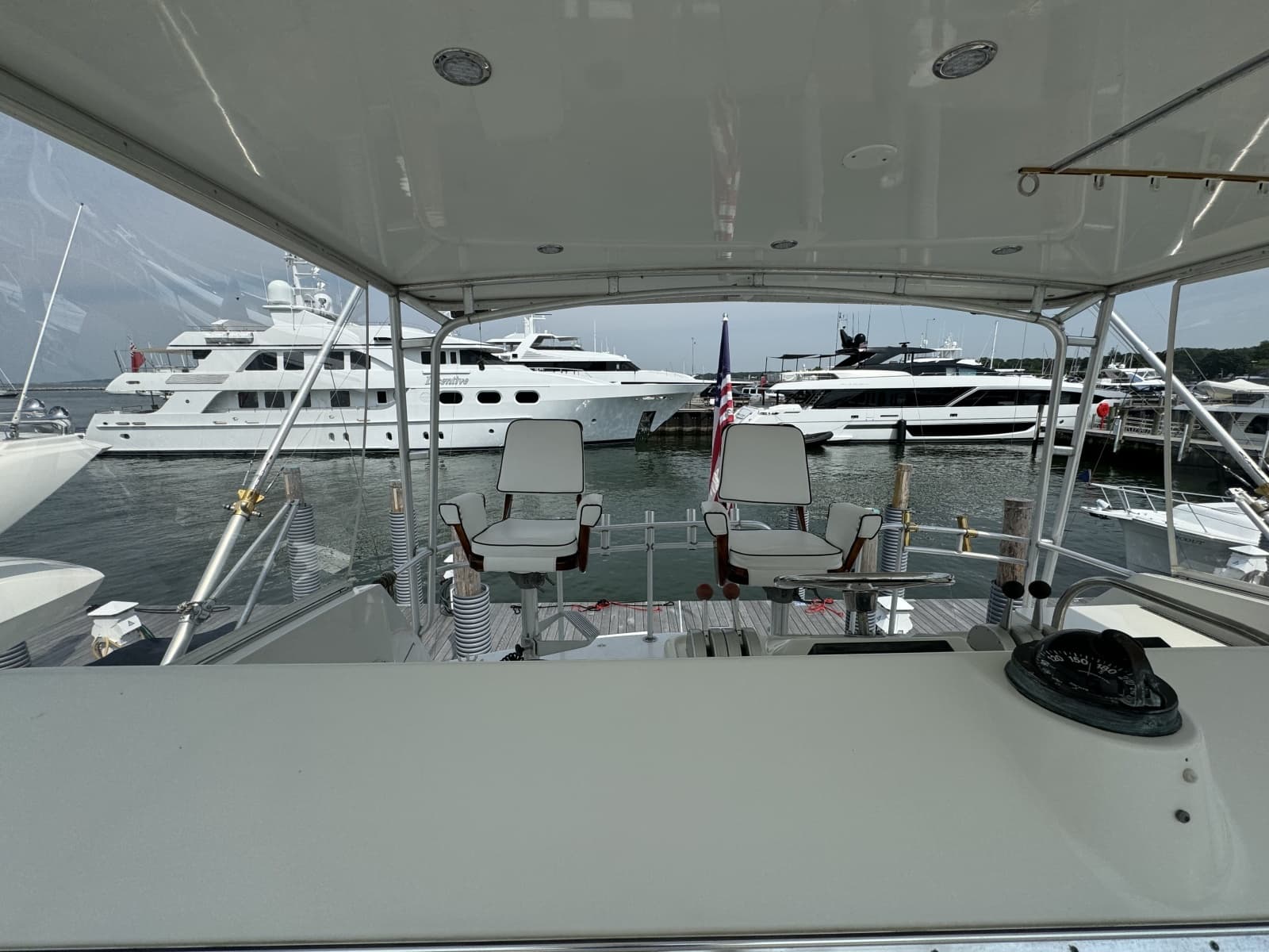 1994 Hatteras 54 Yacht - Photo 12