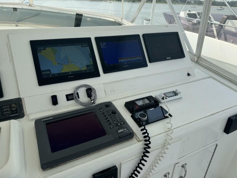 1994 Hatteras 54 Yacht