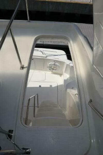 43 Meridian Sedan 411 - 