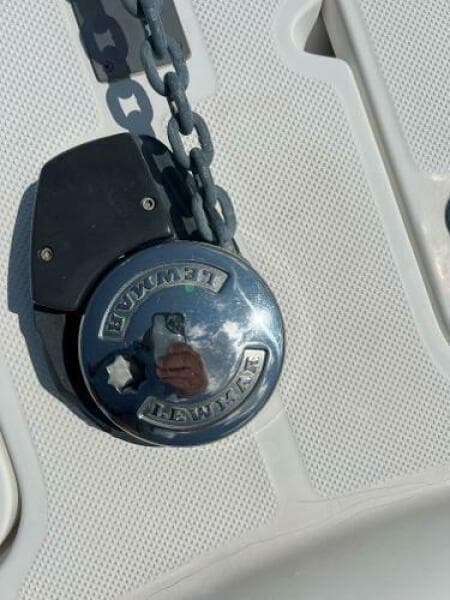 43 Meridian Sedan 411 - 