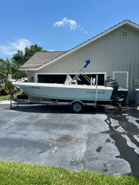 2009 Sailfish 1900 BB Bay Boat