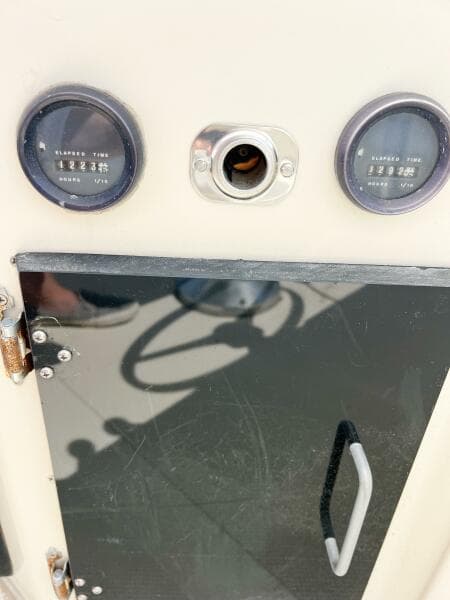 1987 Tollycraft 34 Sedan Sport