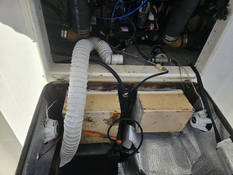 1995 Pursuit 2600 CC