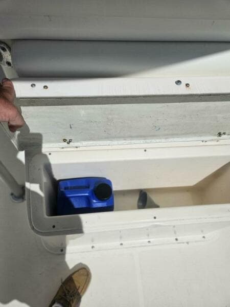 1995 Pursuit 2600 CC