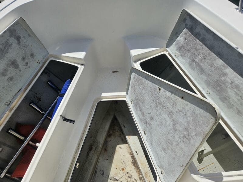 1995 Pursuit 2600 CC