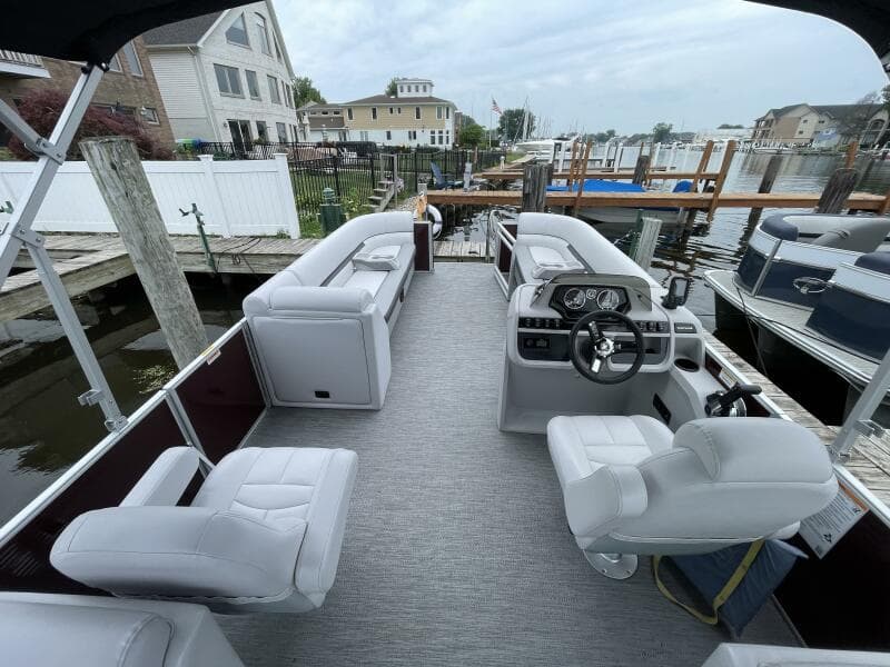 2024 Godfrey Sweetwater 2286 Split Bench