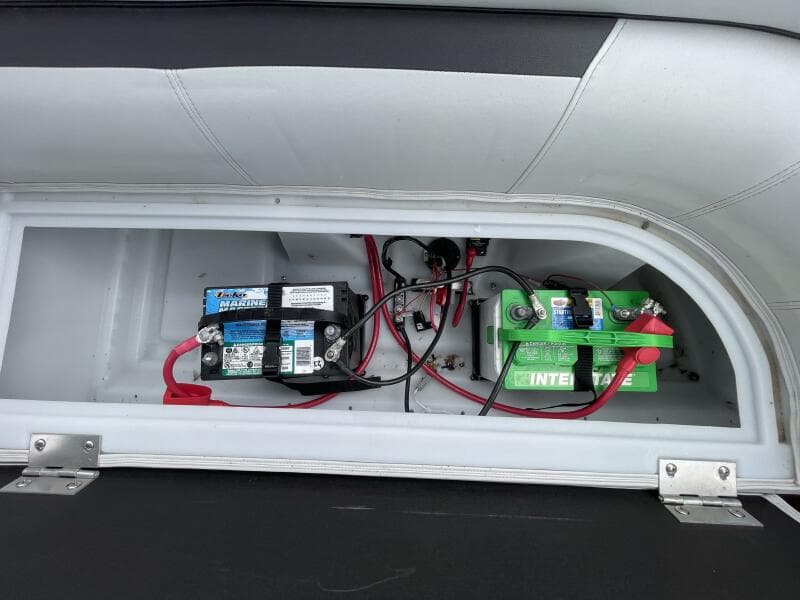 2024 Godfrey Sweetwater 2286 Split Bench