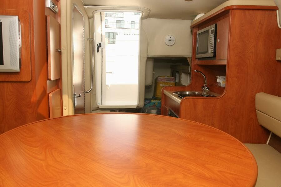 2006 Rinker 270 Fiesta Vee