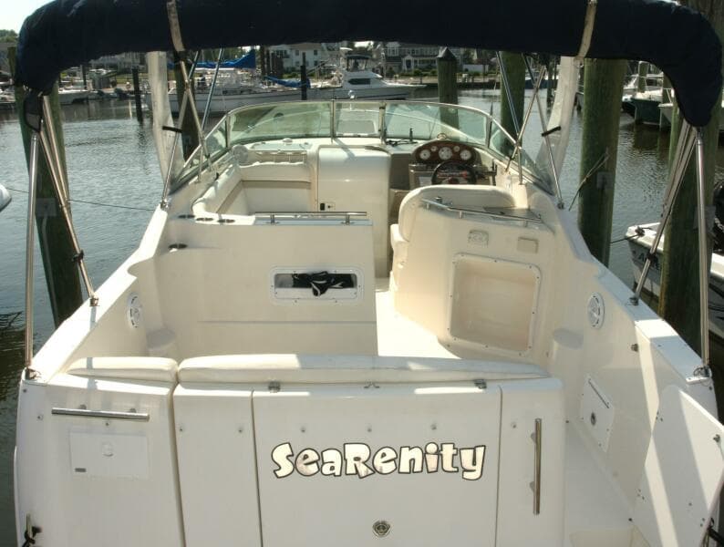 2006 Rinker 270 Fiesta Vee